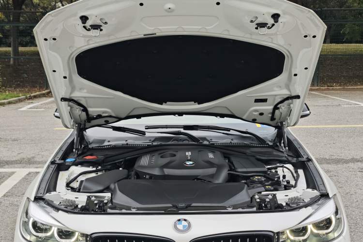 Used BMW 3 Series GT 2020 320i M Sport Night Edition
