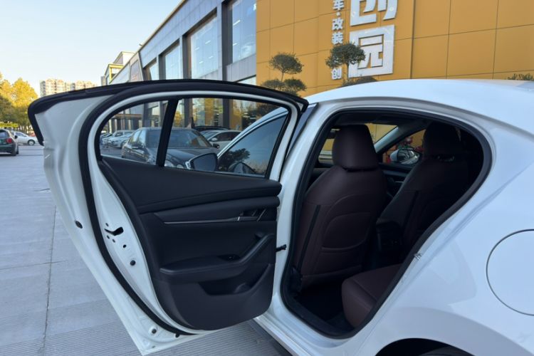 Used Mazda Mazda 3 Axela 2020 1.5L Automatic Zhiyue Sunroof Version