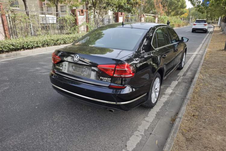 Used Volkswagen Passat 2016 330TSI DSG Prestige Edition
