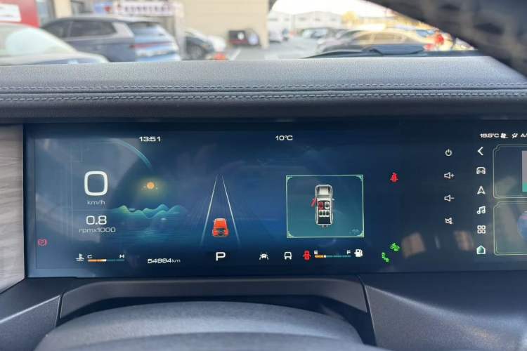 Used Tank 300 2021 City Edition 2.0T—Truly Stylish
