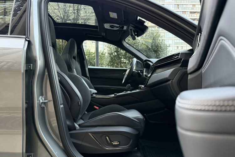 Used Lynk & Co 01 2021 2.0TD Four-Wheel Drive Hype-Halo
