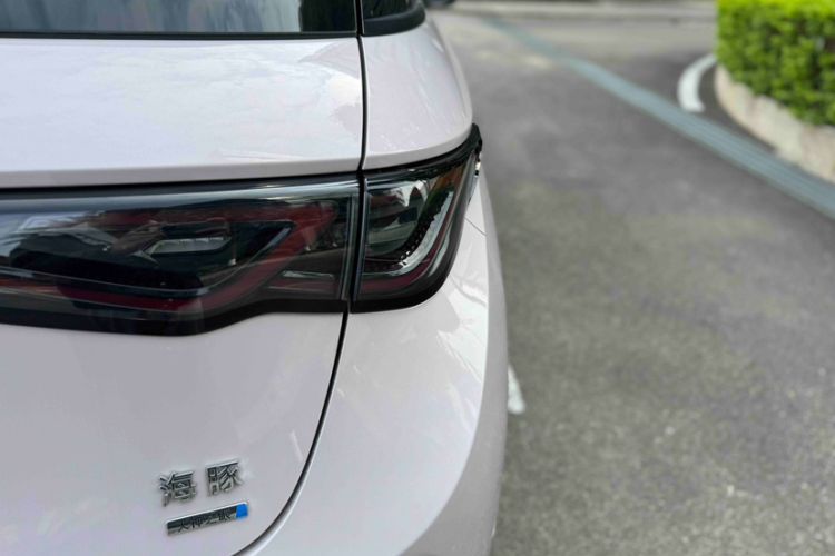 Used BYD Dolphin 2025 Intelligent Driving Version 410 km Fashion Edition
