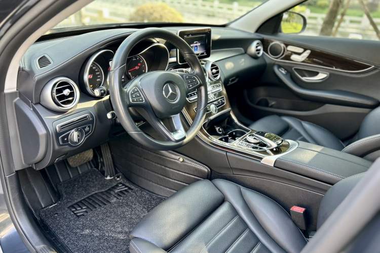 Used Mercedes-Benz C-Class 2018 C 200 L
