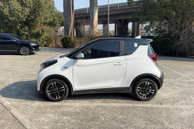Used Chery Little Ant 2022 Sweet Pink Edition Half-Sugar Version Lithium Iron Phosphate 30 kW 301 km