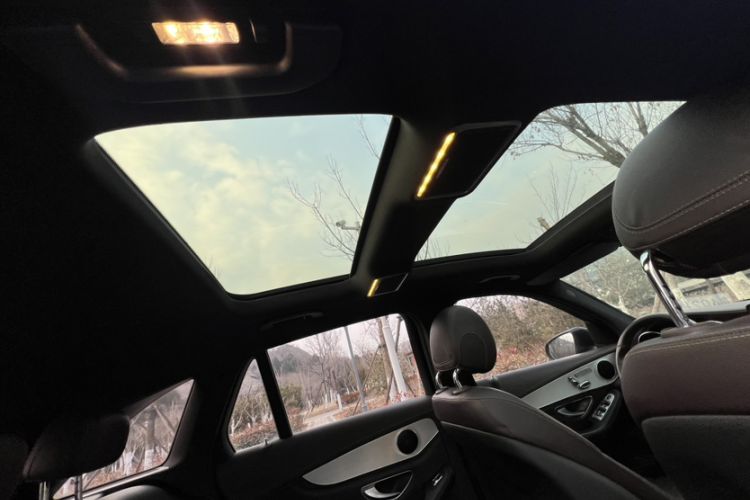 Used Mercedes-Benz GLC 2020 GLC 260 L 4MATIC Dynamic Model
