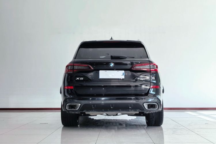 Used BMW X5 2022 Restyled xDrive 40Li Luxury Edition M Sport Package
