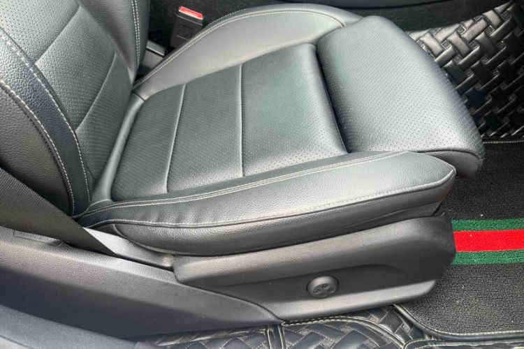 Used Mercedes-Benz E-Class 2016 E 200 L Sport Edition
