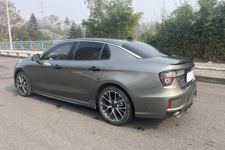 Used Lynk & Co 03 2022 1.5TD DCT JingPro
