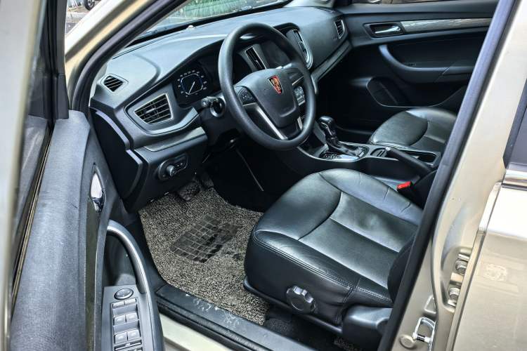 Used Roewe 360 2017 1.5L Automatic Luxury Edition
