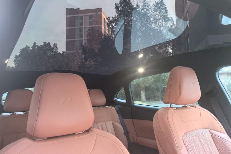 Used ONVO L60 2024 60 kWh All-Wheel Drive
