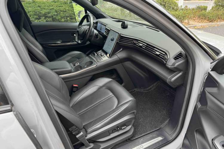 Used Nio ES6 2020 610 km Performance Version
