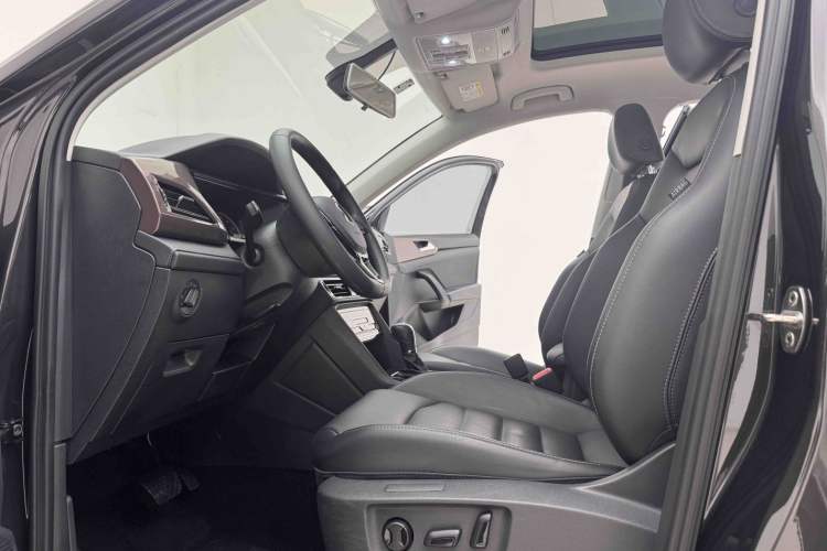 Used Volkswagen Tharu 2021 280TSI Two-Wheel-Drive Luxury Plus Edition
