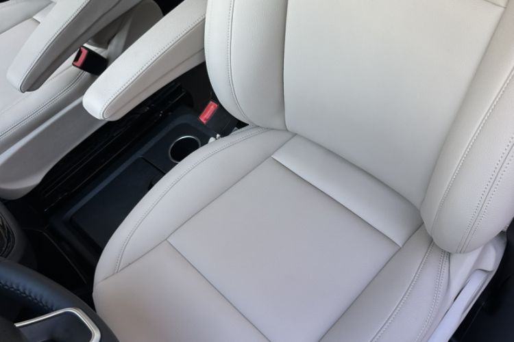 Used Mercedes-Benz Vito 2016 2.0T Elite Edition
