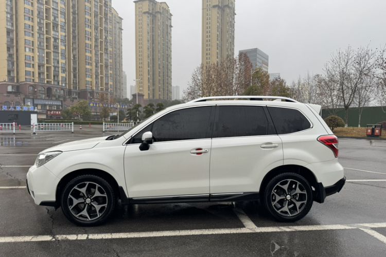 Used Subaru Forester 2015 2.0i Special Edition Commemorative Model
