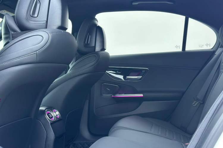 Used Mercedes-Benz C-Class 2024 Second Facelift C 260 L Sport Edition
