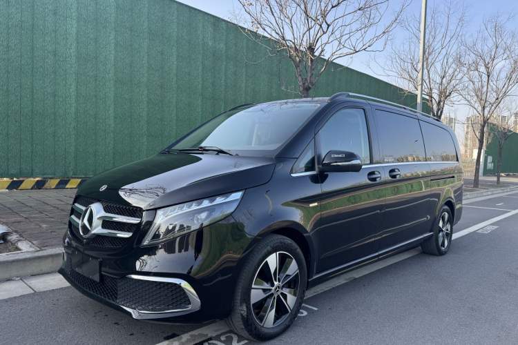 Used Mercedes-Benz V-Class 2022 V 260 L Long Wheelbase Prestige Edition