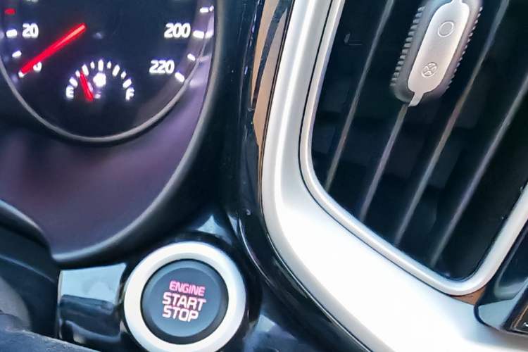 Used Kia Stonic 2021 1.4L CVT Fun Edition