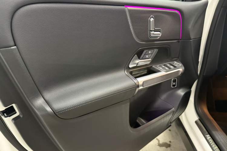 Used Mercedes-Benz GLB 2022 Refresh GLB 200 Dynamic Edition
