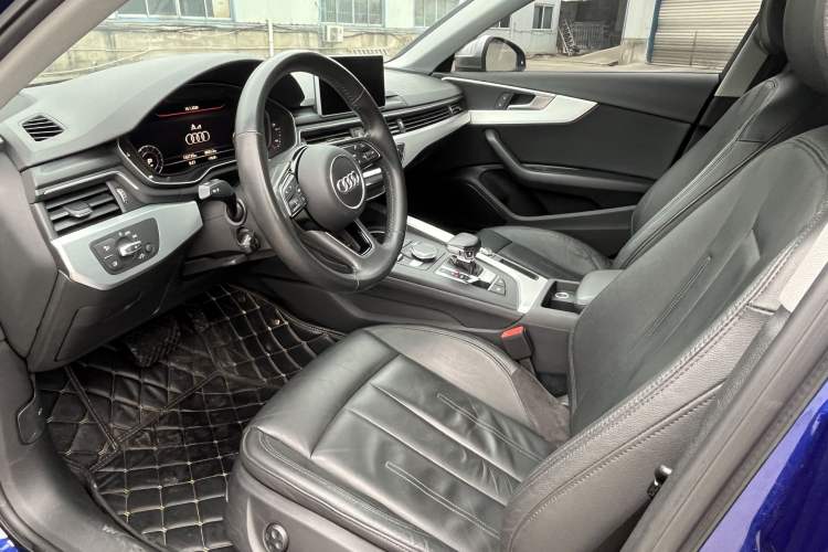 Used Audi A4L 2019 40 TFSI Fashion Edition China VI Emission Standard
