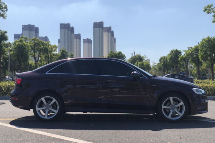 Used Audi A3 2017 Limousine 35 TFSI Fashion Model
