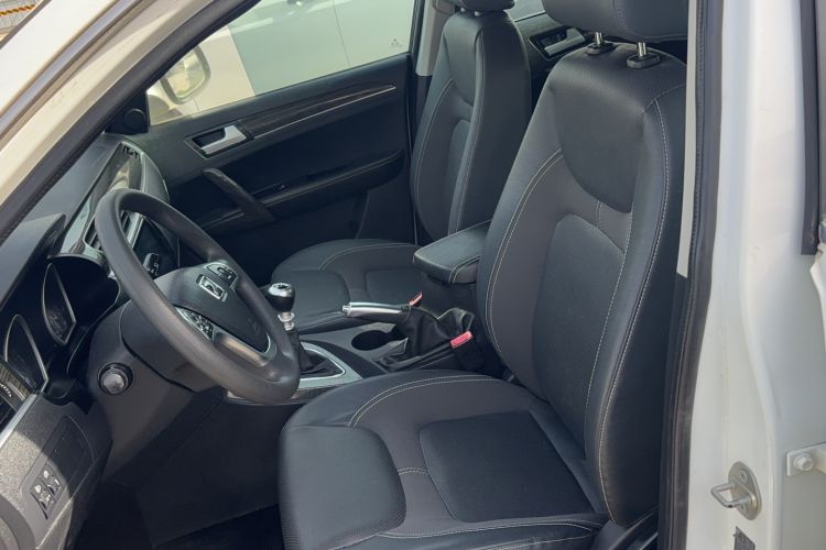 Used Zotye T600 2014 1.5T Manual Luxury Model
