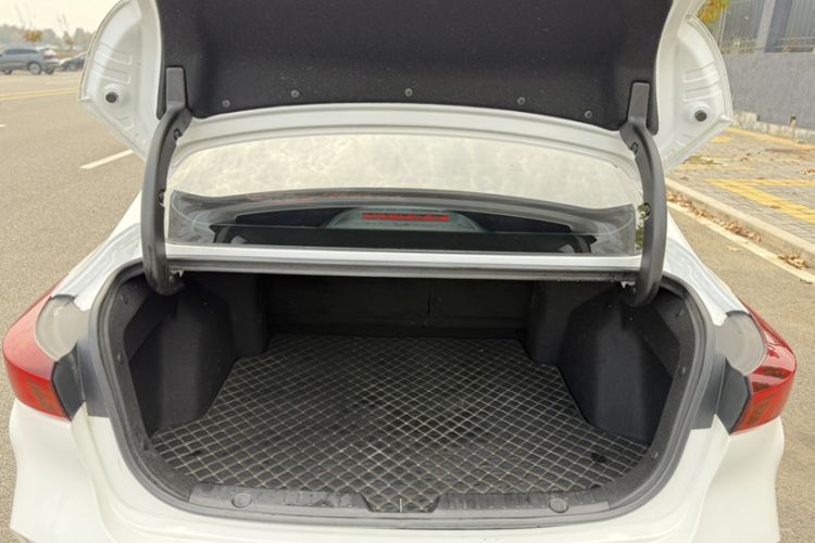 Used Changan Eado 2021 PLUS Blue Whale NE 1.4T GDI DCT Prestige Model