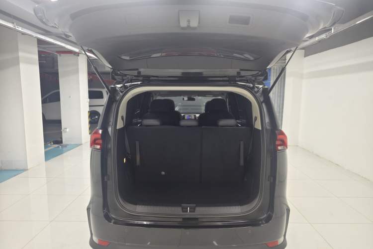 Used SAIC MAXUS EUNIQ 5 2020 1.3T PLUG-IN Elite Edition
