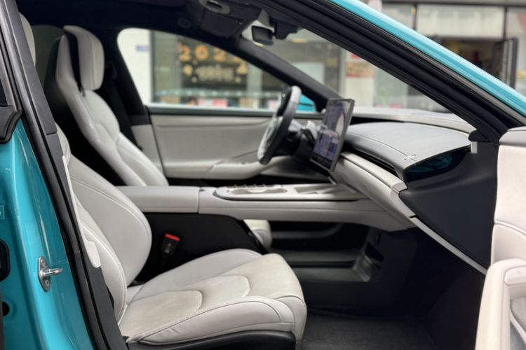 Used  SU7 2024 Four-Wheel Drive Ultra-Long Range Advanced Intelligent Driving Max Edition