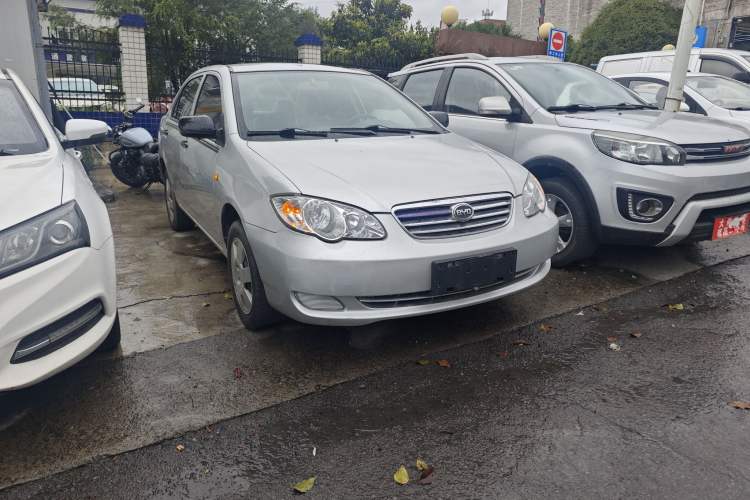Used BYD F3 2012 Energy-Saving Edition 1.5L Manual Comfort Model
