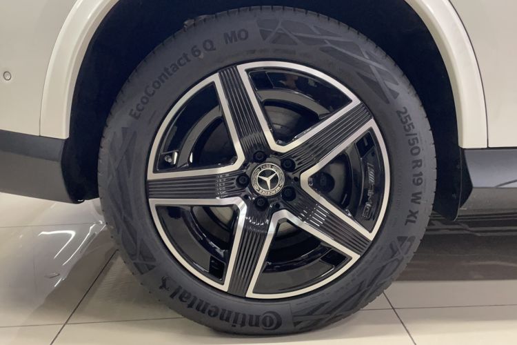 Used Mercedes-Benz GLC Coupe 2024 GLC 260 4MATIC Coupe SUV
