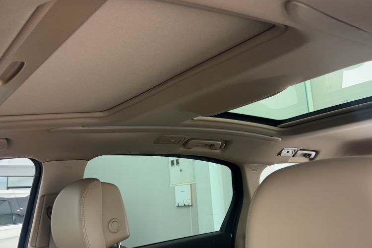 Used Buick GL8 2017 ES 28T Luxury Model China V Standard
