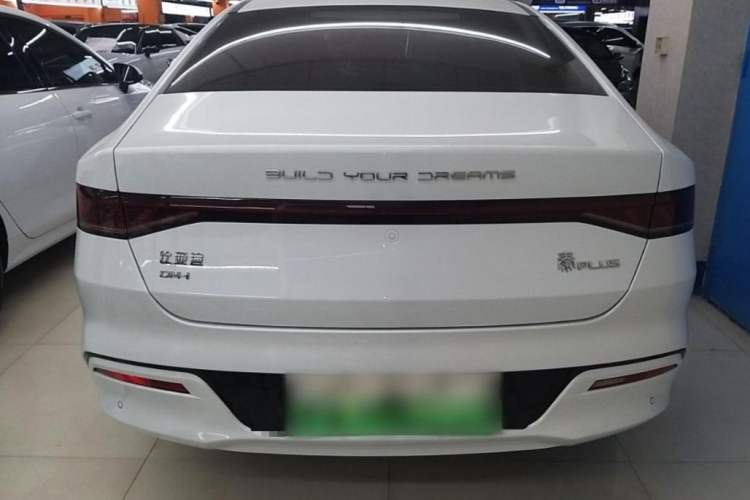 Used BYD Qin PLUS 2024 HONOR Edition DM-i 55KM Leading Model
