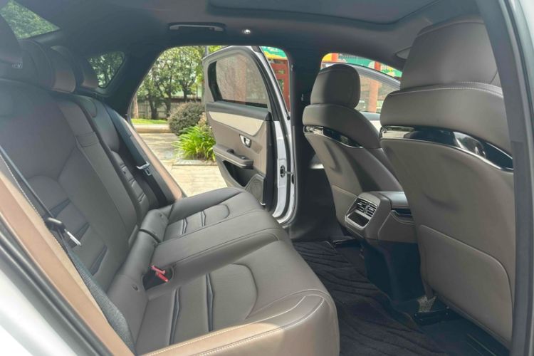 Used BYD Han 2020 EV Long-Range Luxury Model
