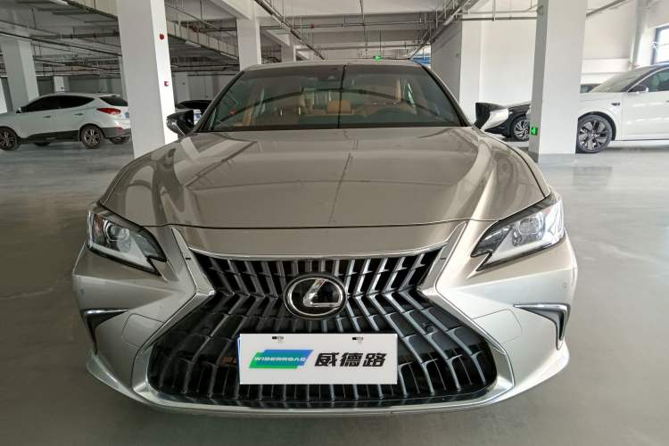 Used Lexus ES 2022 200 Luxury Edition
