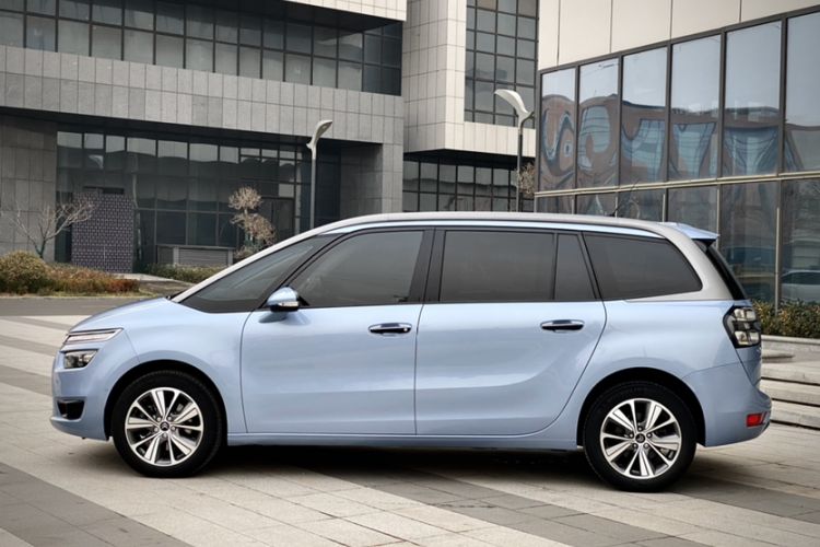 Used Citroen C4 Picasso 2015 Grand 1.6T Luxury 7-Seater
