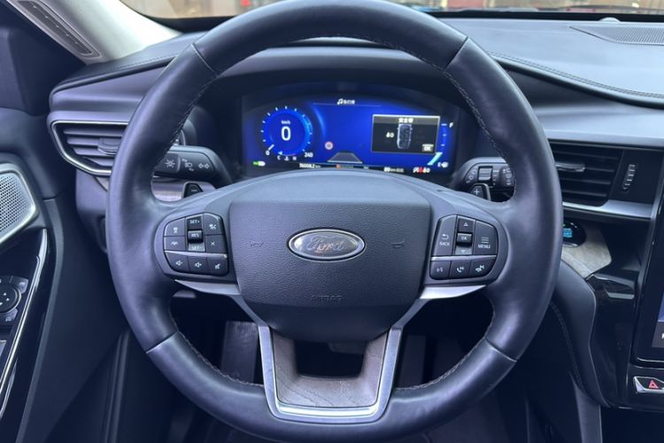 Used Ford Explorer 2020 EcoBoost 285 4x4 Platinum Edition 6 Seats
