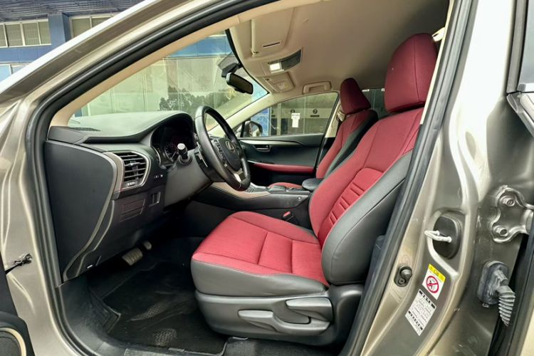 Used Lexus NX 2018 200 Front-Wheel-Drive Xingxing Edition China VI Standard
