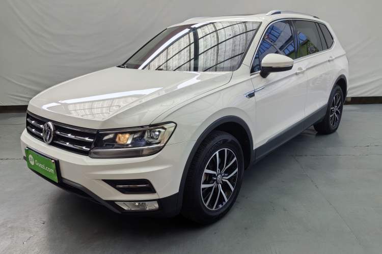 Used Volkswagen Tiguan L 2018 330TSI Automatic Two-Wheel Drive Luxury Edition