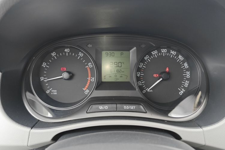 Used Skoda Fabia 2015 1.4L Automatic Front-Drive Model
