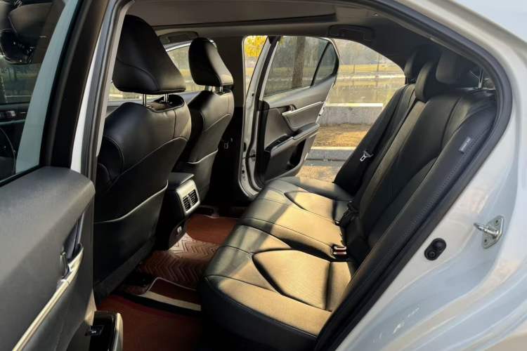 Used Toyota Camry 2019 Revised Version Dual-Engine 2.5 HG Luxury Edition