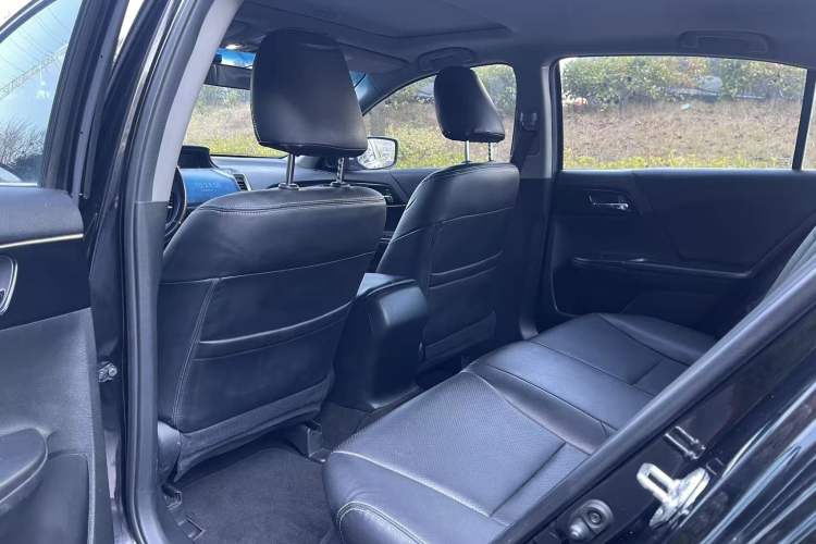 Used Honda Accord 2016 2.0L Comfort Edition
