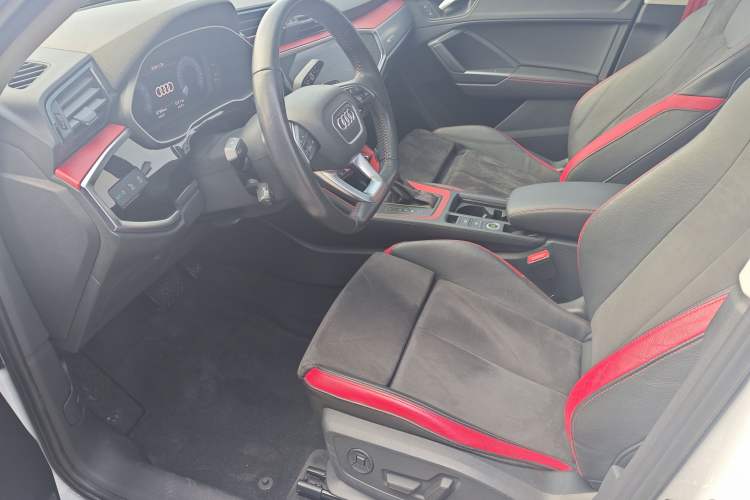 Used Audi Q3 2019 35 TFSI Fashion Dynamic Model