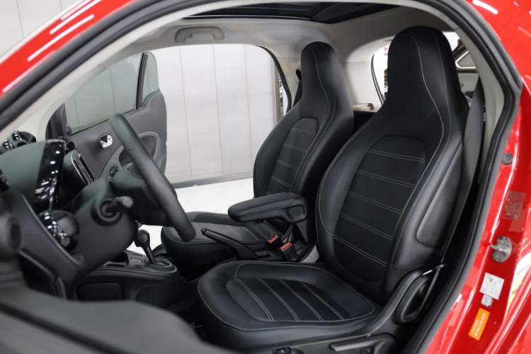 Used  fortwo 2016 0.9T 66kW Hardtop Pioneer Edition
