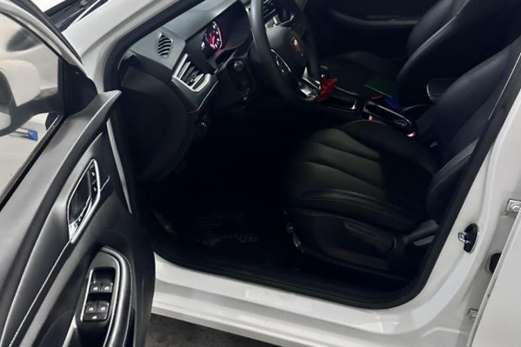 Used Roewe i5 2019 1.5L Automatic 4G Connected Linghao Flagship Edition
