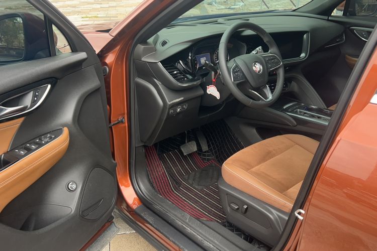 Used Buick Envision 2020 Encore S 652T Two-Wheel Drive Luxury Model
