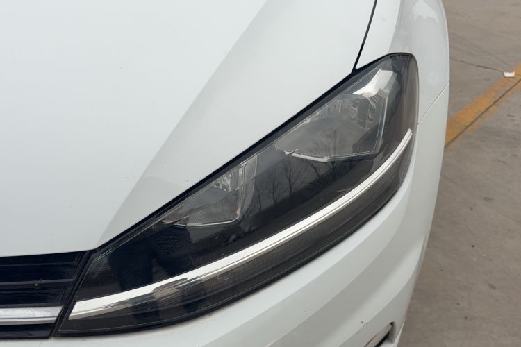 Used Volkswagen Golf 2018 1.6L Automatic Fashion Model