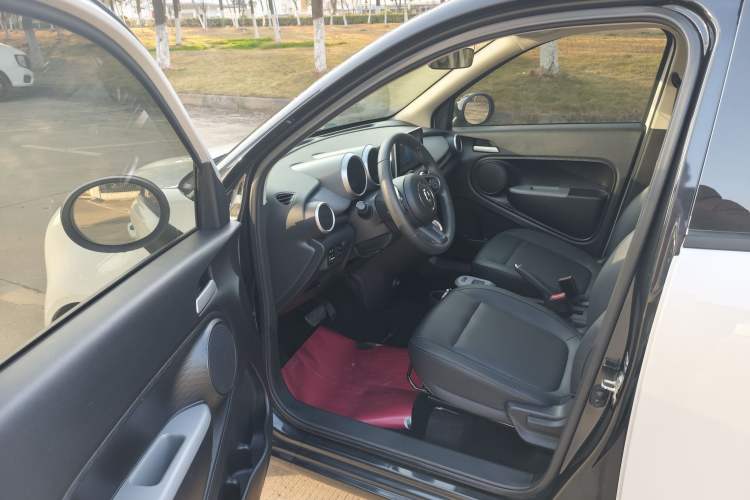 Used ORA Black Cat 2021 351 km Standard Version