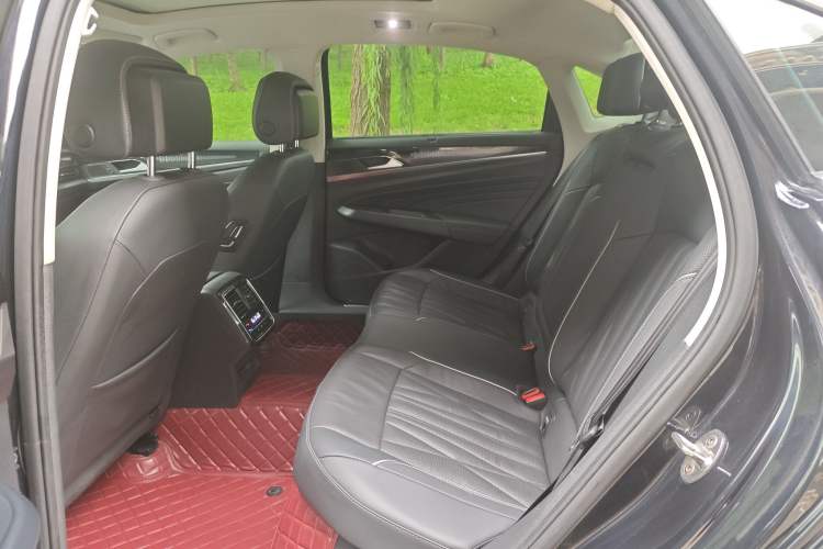 Used Volkswagen Passat 2023 Restyled 330TSI Starry Luxury Edition
