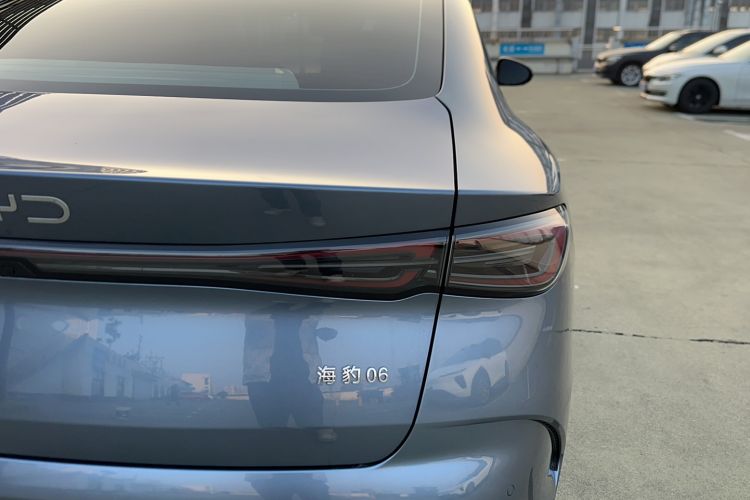 Used BYD Seal 06 New Energy 2024 DM-i 120KM Flagship Model
