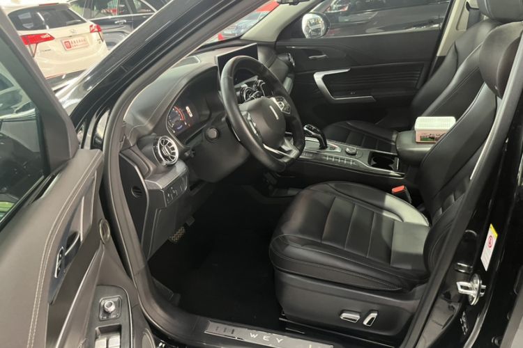 Used Wey VV5 2021 1.5T Two-Wheel Drive Smart Pioneer
